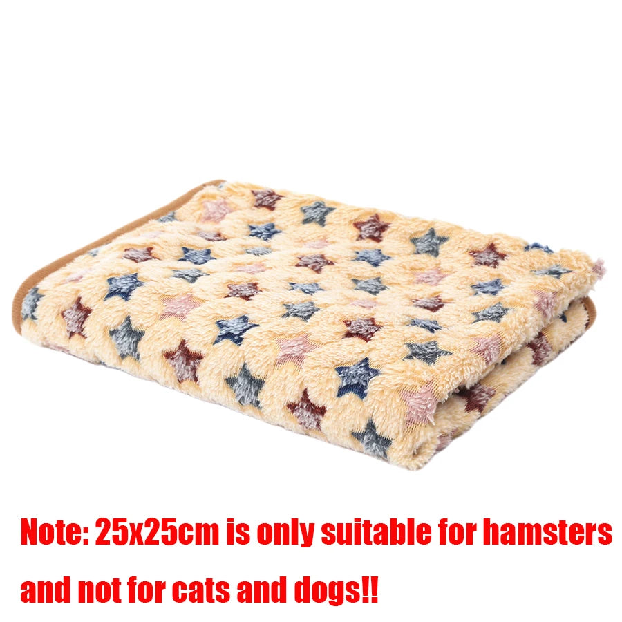 Plaid moelleux motif empreintes pour chien et chat